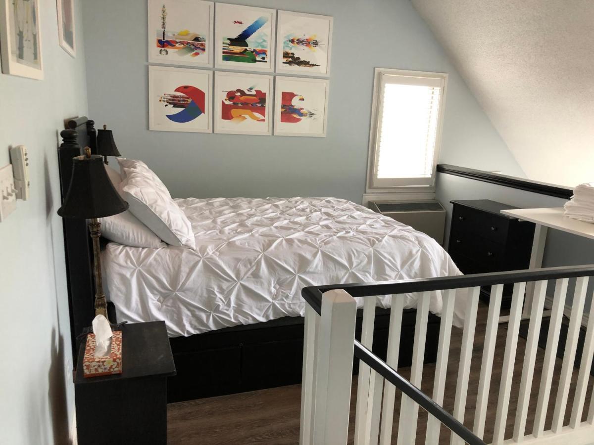 הוילה ההרים הכחולים Artistic Hillside Loft מראה חיצוני תמונה