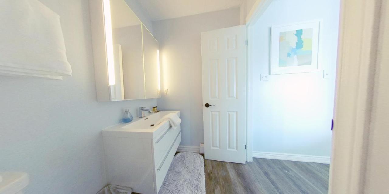 הוילה ההרים הכחולים Artistic Hillside Loft מראה חיצוני תמונה