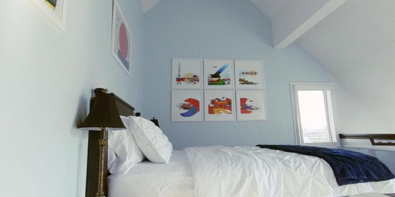 הוילה ההרים הכחולים Artistic Hillside Loft מראה חיצוני תמונה